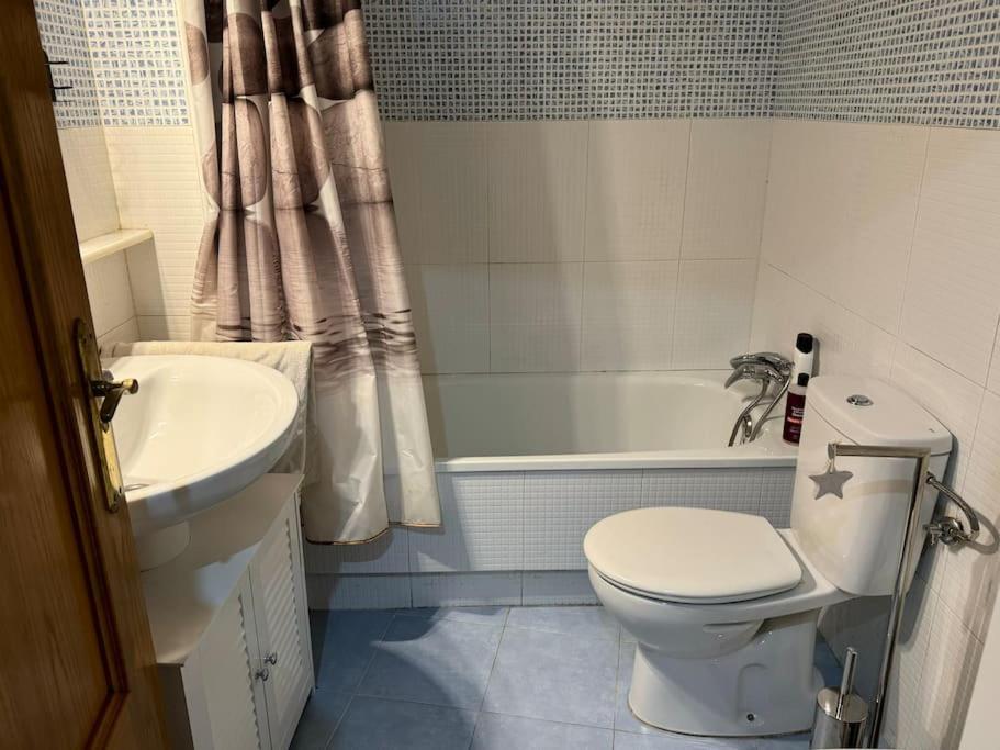 Apartamento Centro Historico Apartment Малага Екстериор снимка
